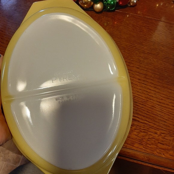 Vintage Pyrex set - Picture 4 of 7